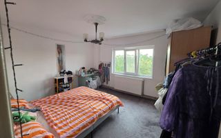 Apartament spațios cu 2 camere, și centrală proprie, Bucovina - Poză 9