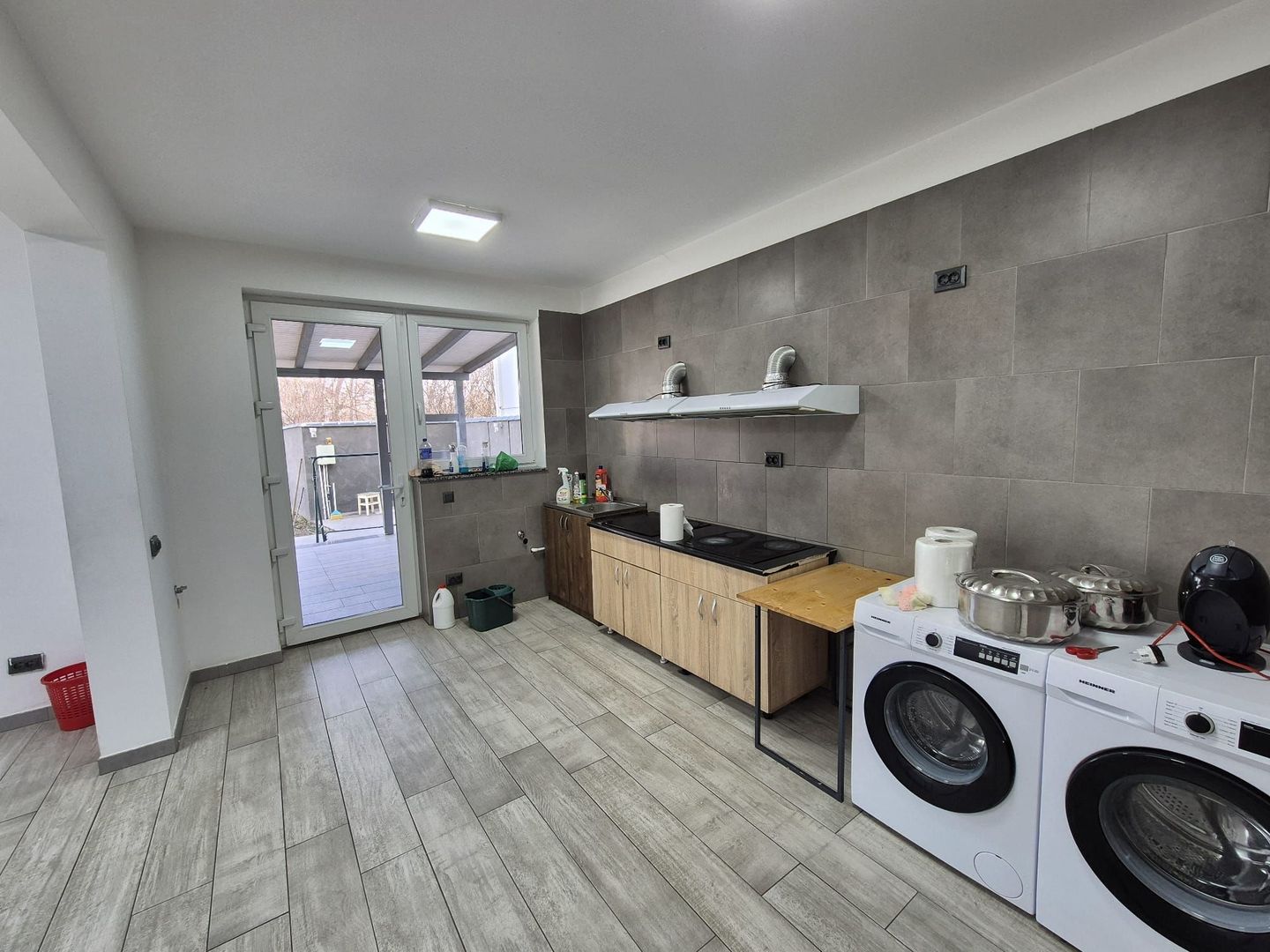 Casa P+2 cu 40 paturi pentru muncitori - Tei - Poză 15