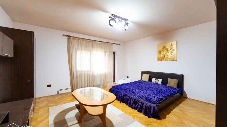 Vila multifunctionala langa Montessori House - Poză 9