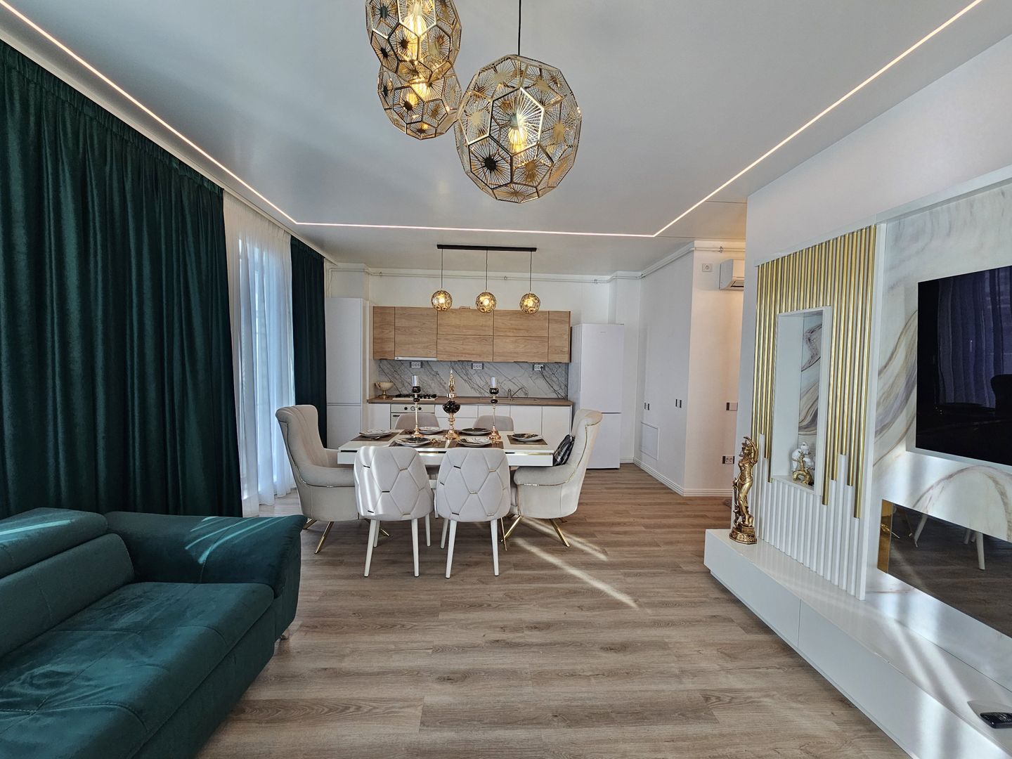 Apartament 4 camere premium de inchiriat/Lake On/Mamaia - Poză 6