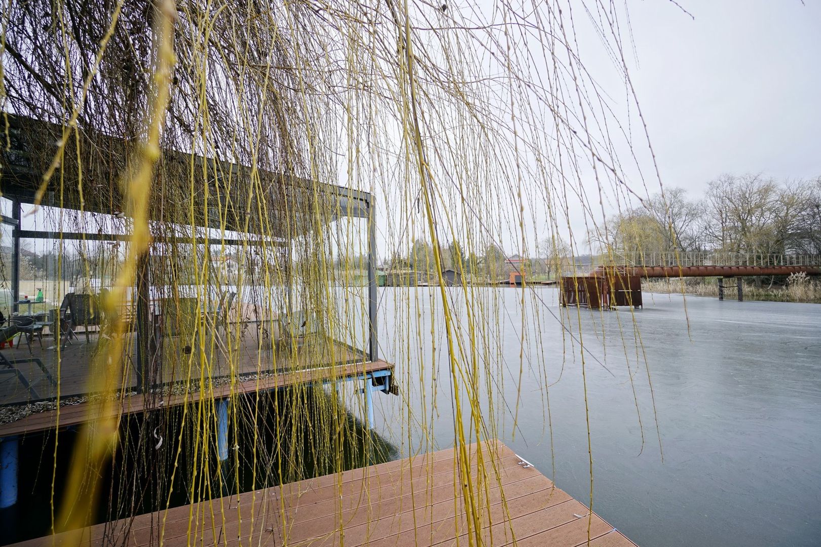 👉 Vilă spectaculoasă pe lac – Ghermănești | 573 mp | Terasă, ponton, - Poză 30