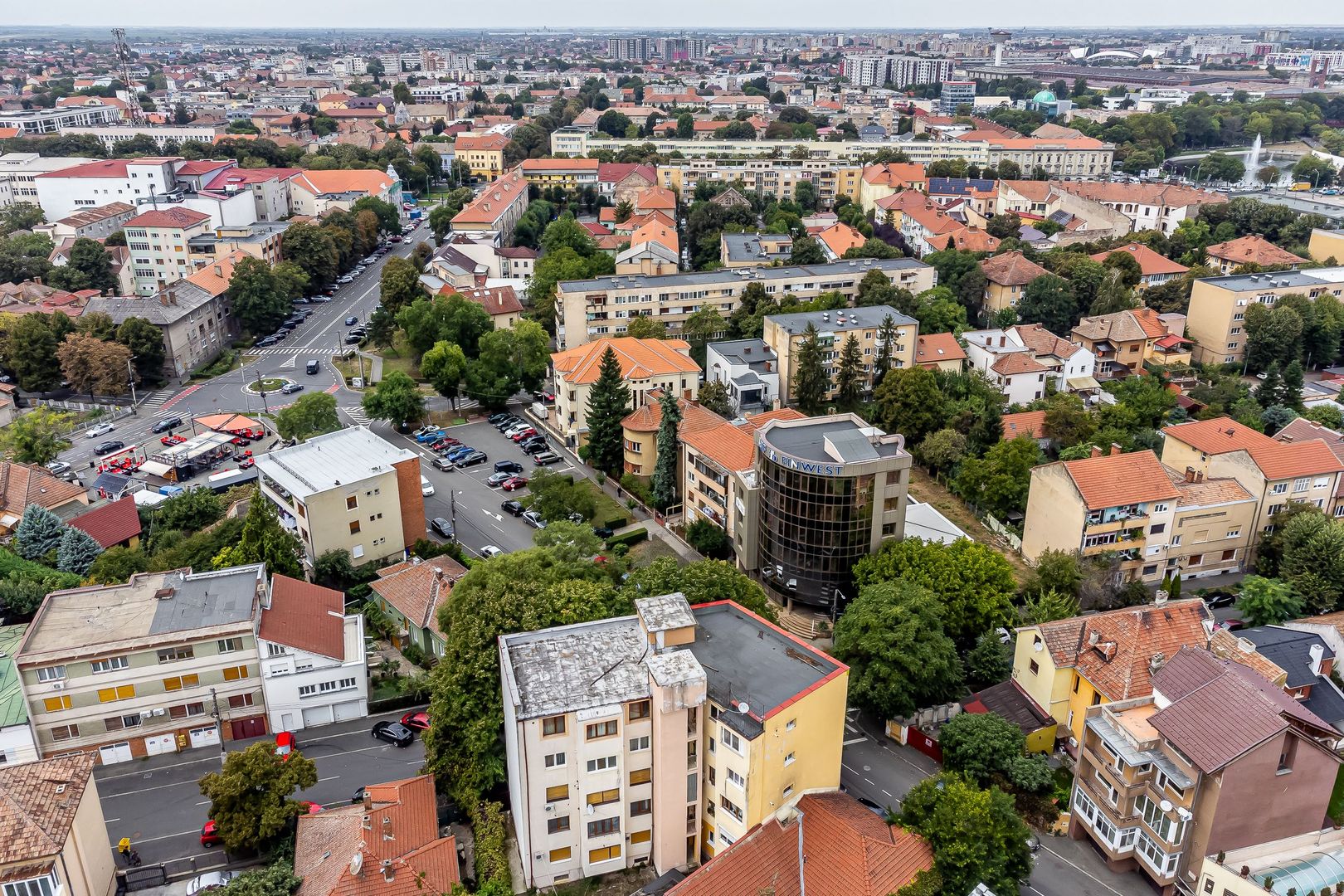 Închiriere spațiu de birouri premium în centru Arad - Poză 11