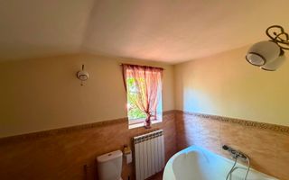 Casă 300 mp în Micești | Teren 2.026 mp | 4 dormitoare - Poză 7