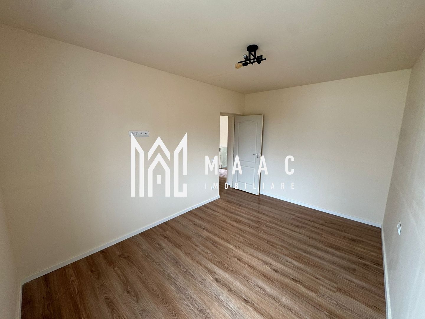 Casa 3 Camere | 70MPU | Loc de parcare | Tocile - Poză 2