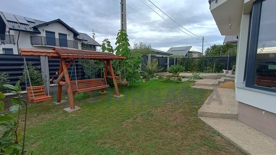 Casă de vânzare în Aroneanu, str. Busuiocului: 4 dormitoare, 3 băi, living open space, suprafață utilă 150 mp, teren 550 mp - Poză 3