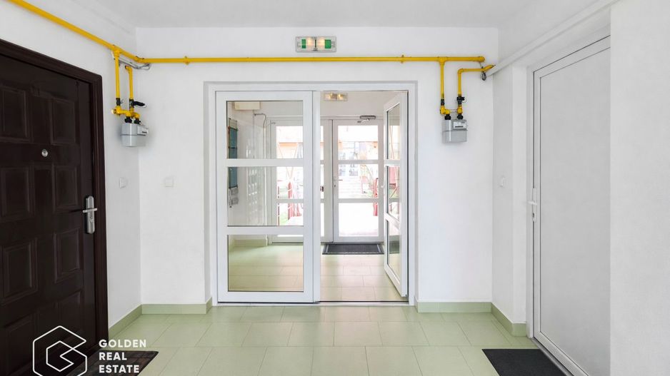 Apartament o camera 46 mp + balcon și boxă, bloc 2009, Girocului, zona linistita - Poză 11