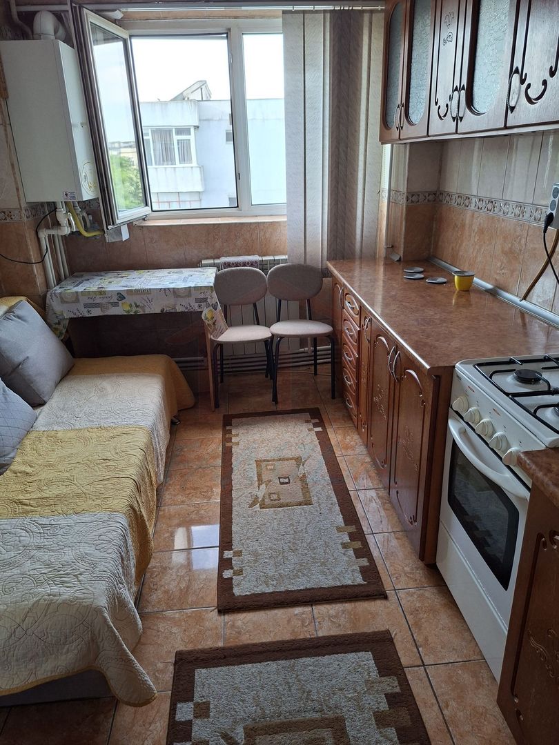 SE INCHIRIAZA APARTAMENT 2 CAMERE, IREG, 267 EURO/LUNA - Poză 2