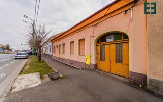 Casă cu 4 camere și 1044 mp Teren - Aradul Nou - Arad - Poză 4