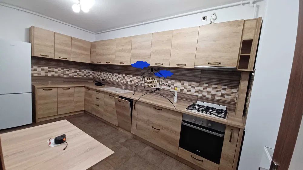 Complex Isaran 2 camere, 92mp plus parcare inclusa in pret - Poză 3