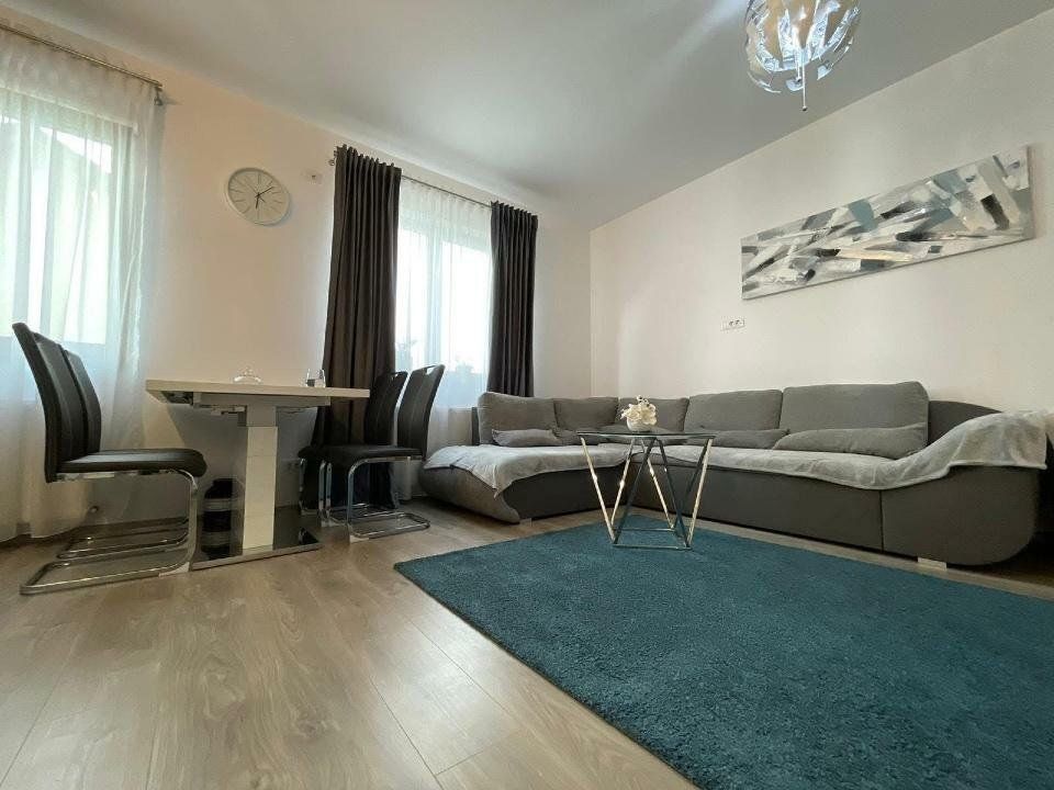 Giroc-Penny | 2 Camere | Etaj 1 | Mobilat si Utilat | Loc de parcare - Poză 1