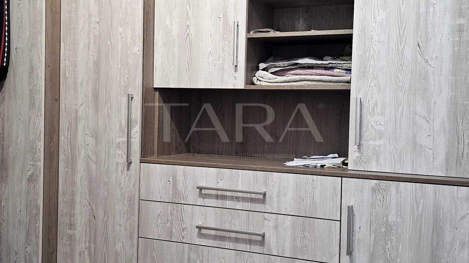 Apartament luminos cu 2 camere și vedere spre oraș. - Poză 4