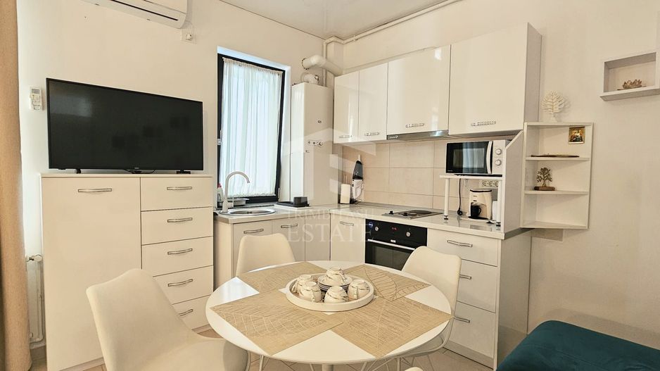 Studio Mamaia Nord | Mobilat | 42 mp | Vedere la mare | Parcare - Poză 4