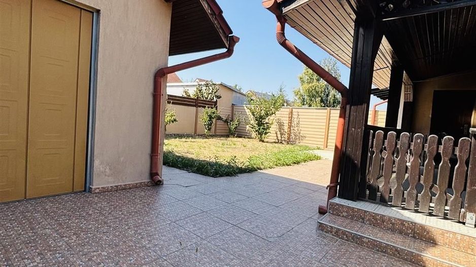 Casa de vanzare la cheie plan Parter Nojorid - Poză 5