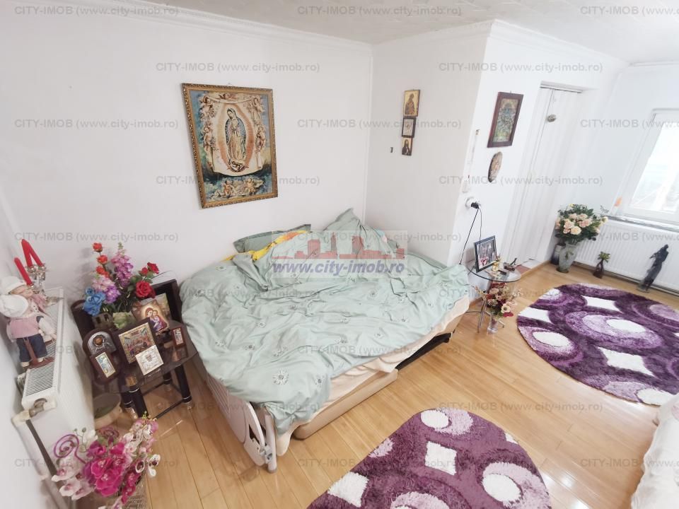 Vanzare casa Andronache - Poză 8