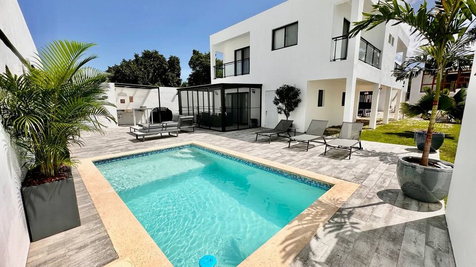 Vilă rezidențială în Palma del Sol - Poză 1