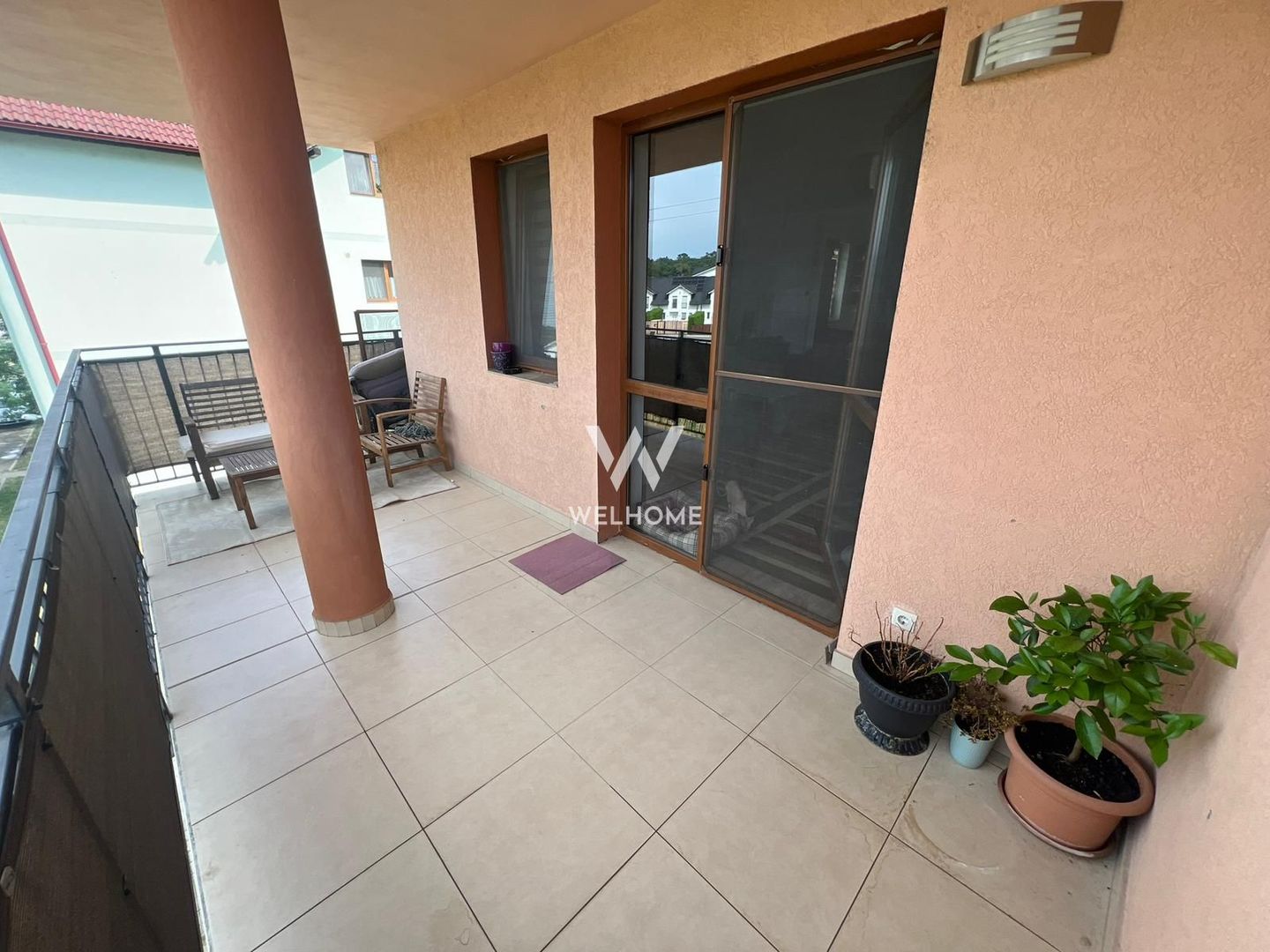 Apartament spațios cu 3 camere, 2 băi și balcoane generoase - Poză 9