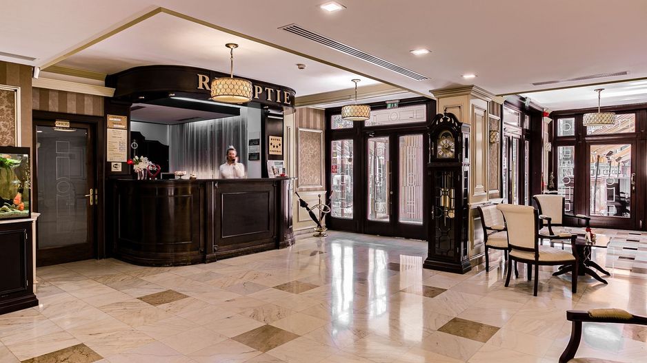Oportunitate de investiție: Hotel Best Western de 4 stele Arad - Român - Poză 1