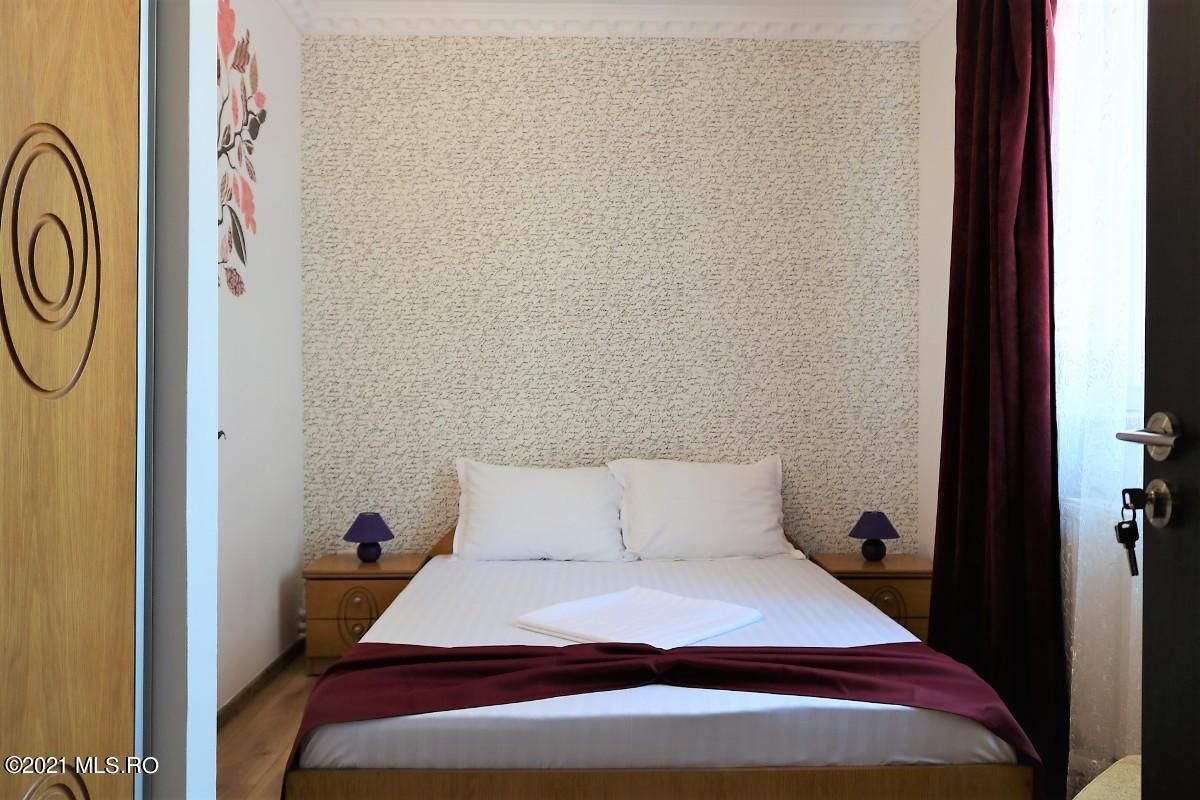 Mamaia Nord - Langa Mare, pensiune la cheie, 11 camere, 9 bai! - Poză 13
