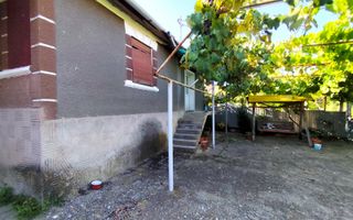 Casa la tara de vanzare, teren mare, 2 intrari auto - Calea Mare, Biho - Poză 3