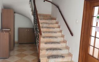 casa Damaroaia Pajura - Poză 2