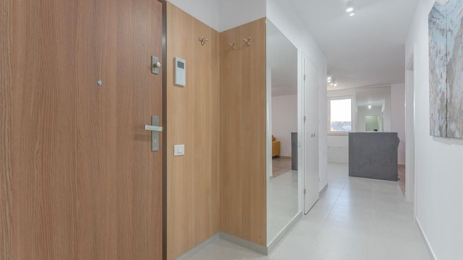 Apartament Urban Plaza cu loc de parcare - Poză 14