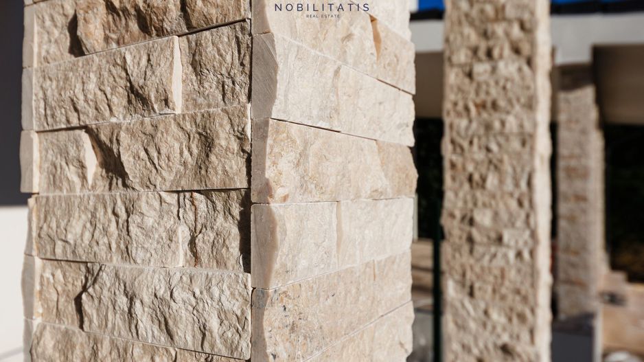 Duplex nou deosebit - despartit prin camera tehnica | Curte amenajata - Poză 16