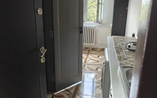 Inchiriere camera camin Bularga, 12 mp, cu wc si dus in casa - Poză 3