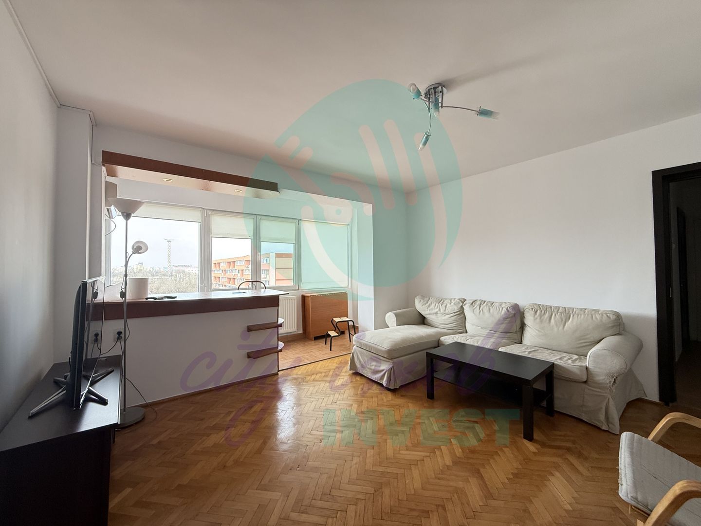 3 camere la 8 minute de Parcul IOR - Poză 1