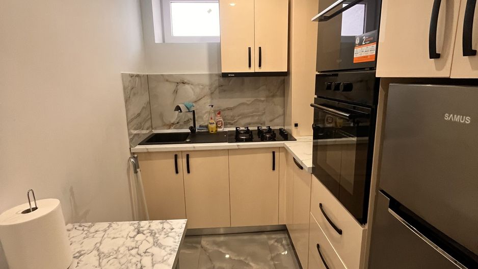 Apartament cu 2 Camere de Vânzare | Suceava/Central | 85.000 Euro - Poză 4