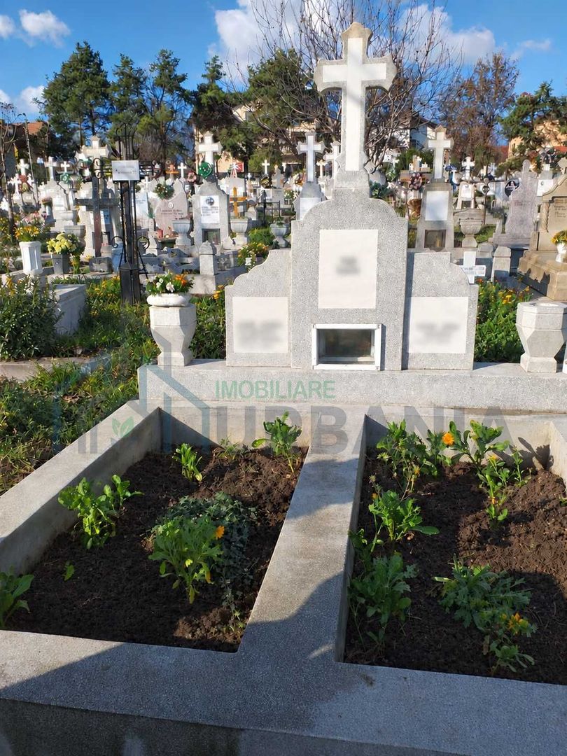 Vânzare locuri de veci în Cimitirul Buna Vestire, Iași - Poză 1