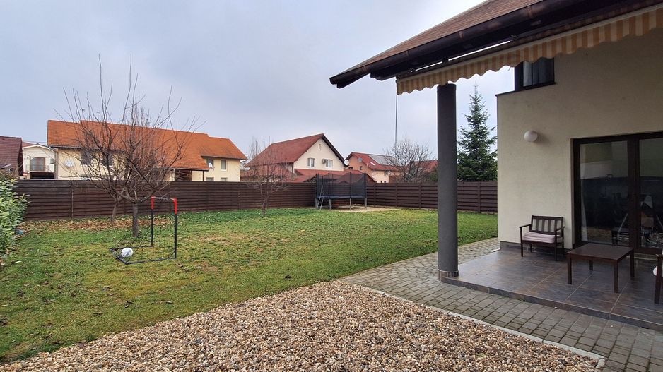 Casa individuala frumoasa si spatioasa in Giroc - Poză 51