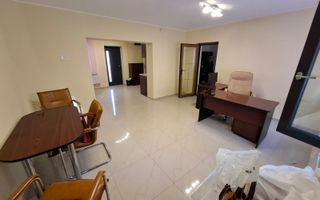 SAD cu locuri de parcare in fata casei - Poză 2