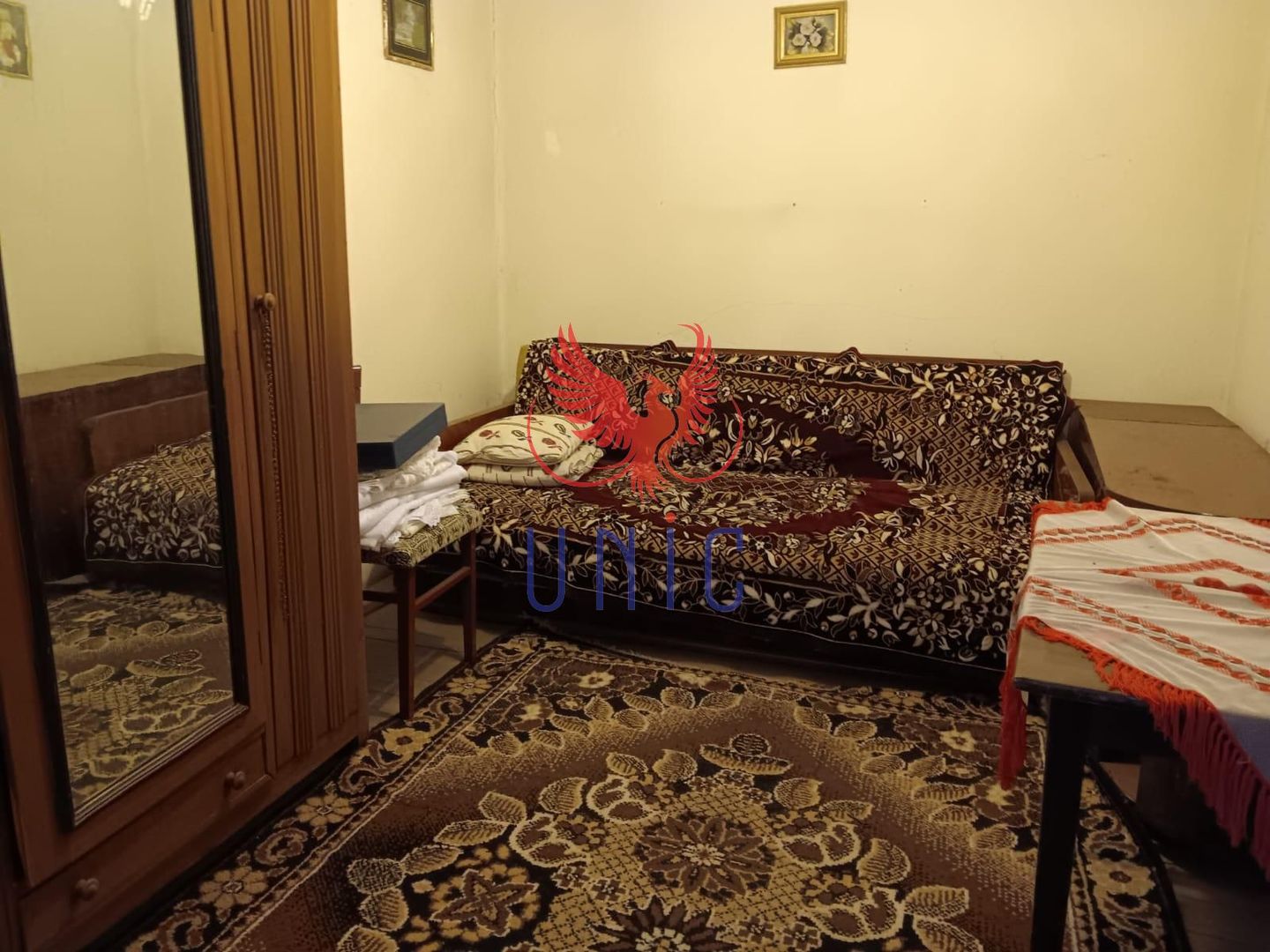 Casa cu teren de 3300mp , Gura Vaii! - Poză 2