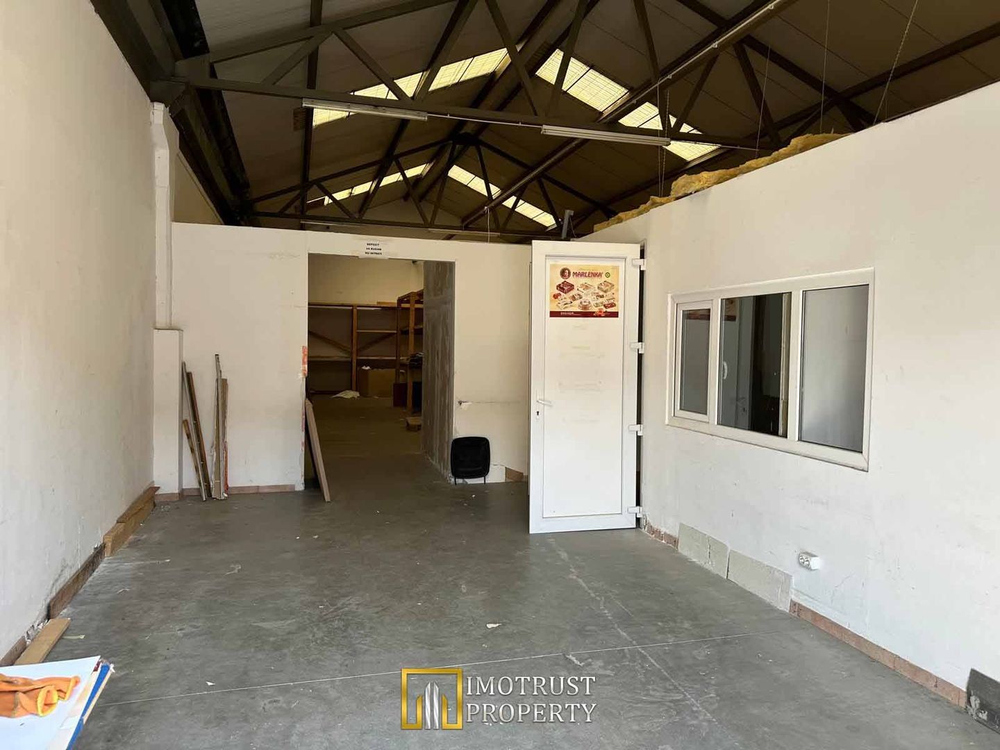 De închiriat – Hală Logistică, Arad- 195 mp - Poză 3