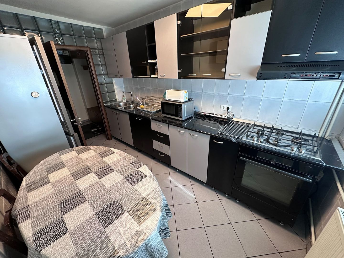 3 Camere 70Mp Bloc 82 Calea Mosilor Bucur Obor Cartierul Armenesc - Poză 3