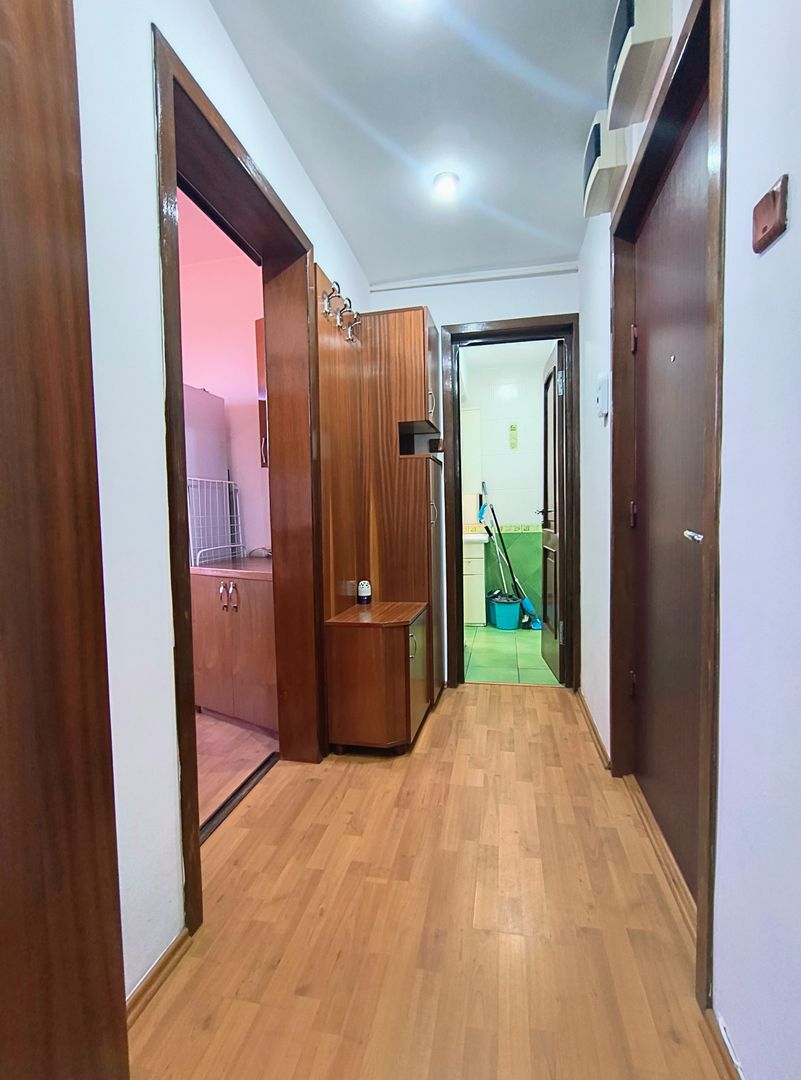 Dorobanti- Roma - Iancu de Hunedoara - Studio - Poză 4