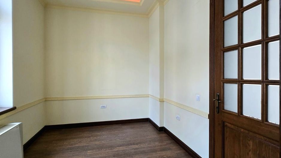 Spațiu de birouri ultracentral de inchiriat - etaj 1-intrare separata - Poză 13