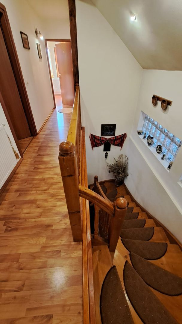 Vila/Pensiune cocheta la munte | Predeal, langa Partia Ski Clabucet - Poză 11