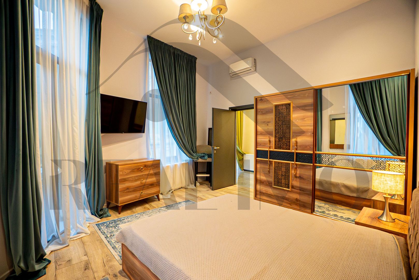 Apartament 125mp | Etaj 1 | Clădire Istorică 1900 Reabilitat integral - Poză 12