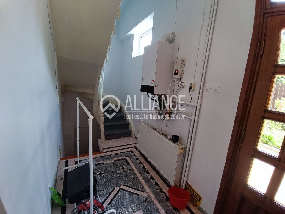 CENTRU SALA SPORTURILOR(COD03)- Casa interbelica si curte generoasa ! - Poză 19