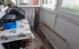 Apartament cu 3 camere decomandat | zona Vasile Aaron - Poză 9