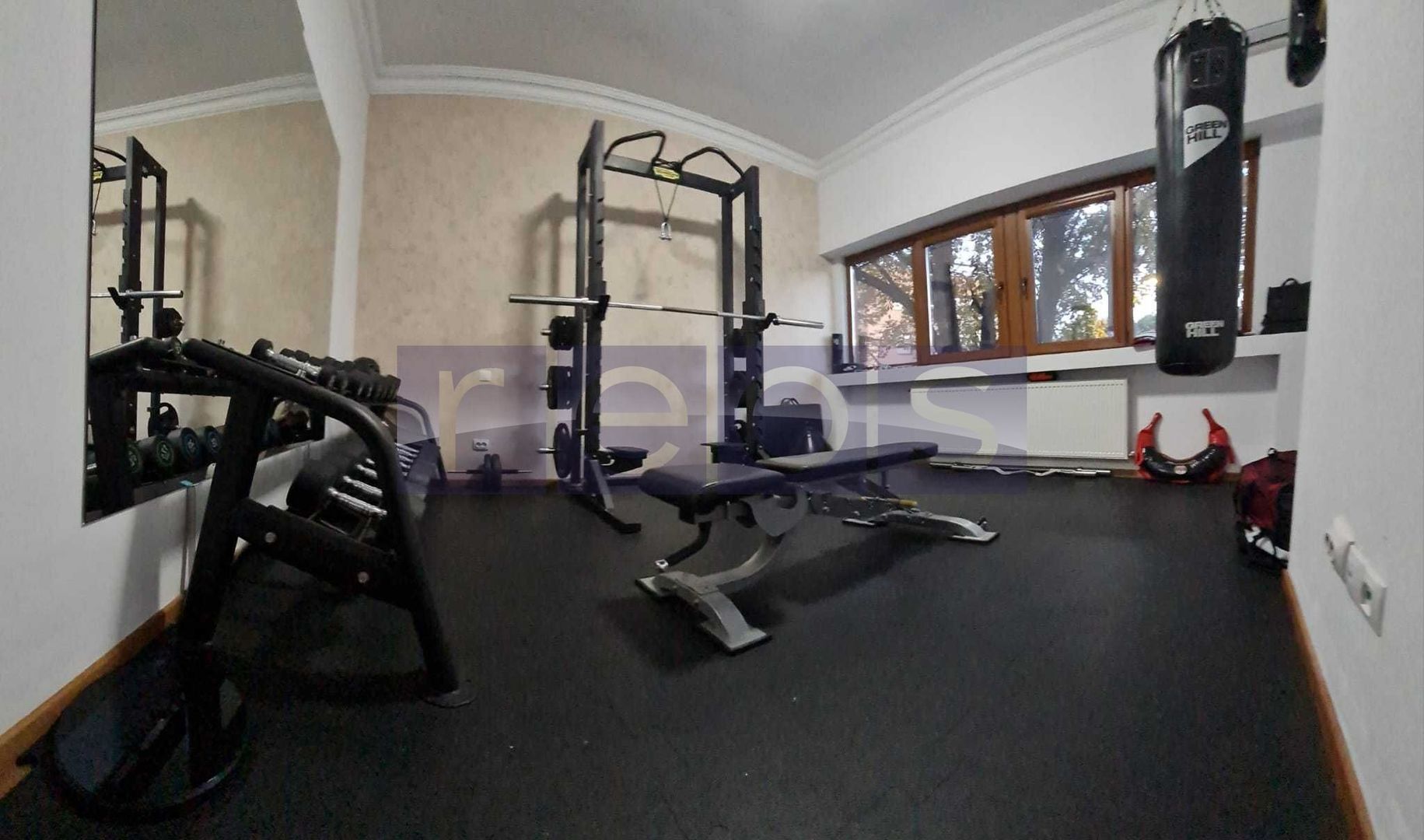 DE VANZARE APARTAMENT 4 CAMERE + CURTE | ZONA CENTRALĂ - Poză 8