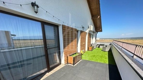 Apartament 4 camere tip penthouse - Poză 15