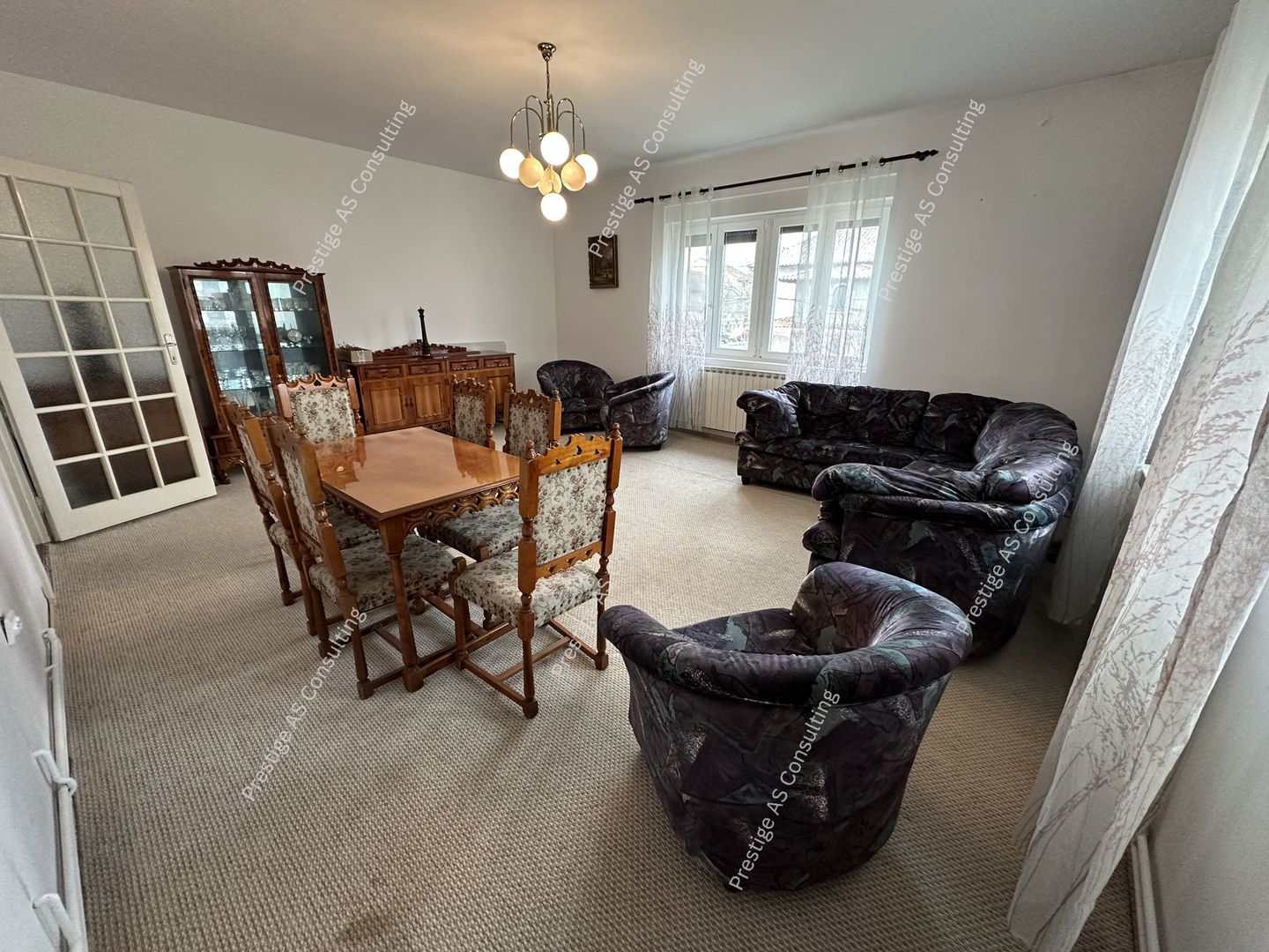 Apartament 3 camere Etaj 1 | Zona Crisan - Poză 2