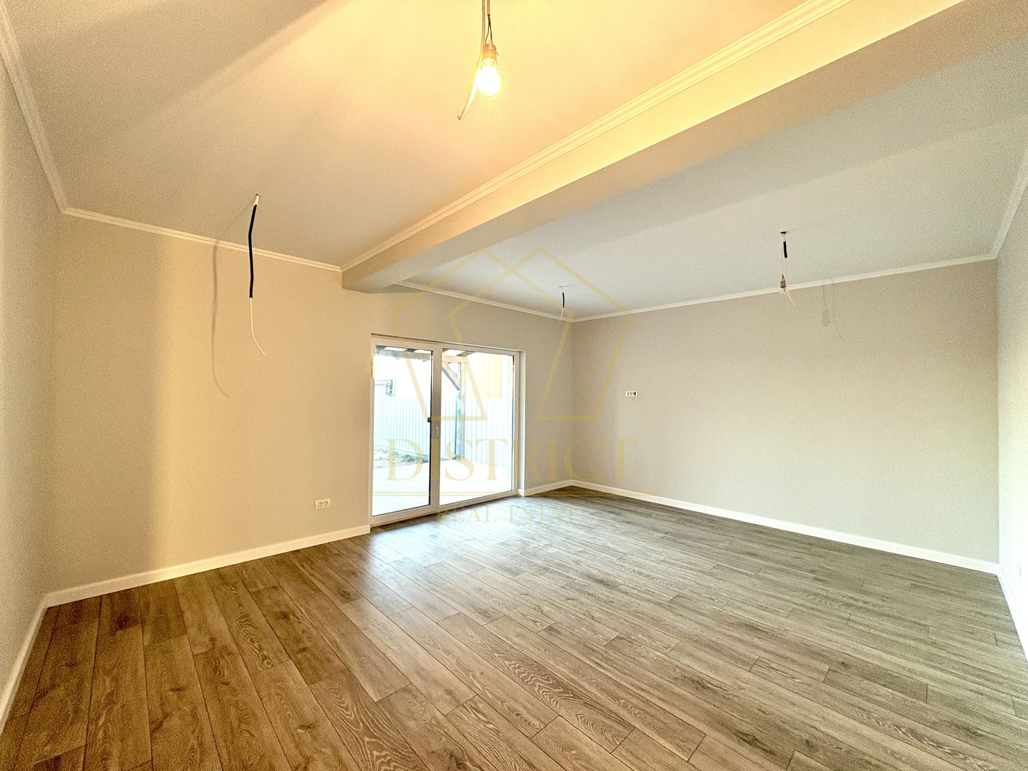 Duplex modern cu 4 camere si dressing | Remetea Mare | Restaurant Jack - Poză 1