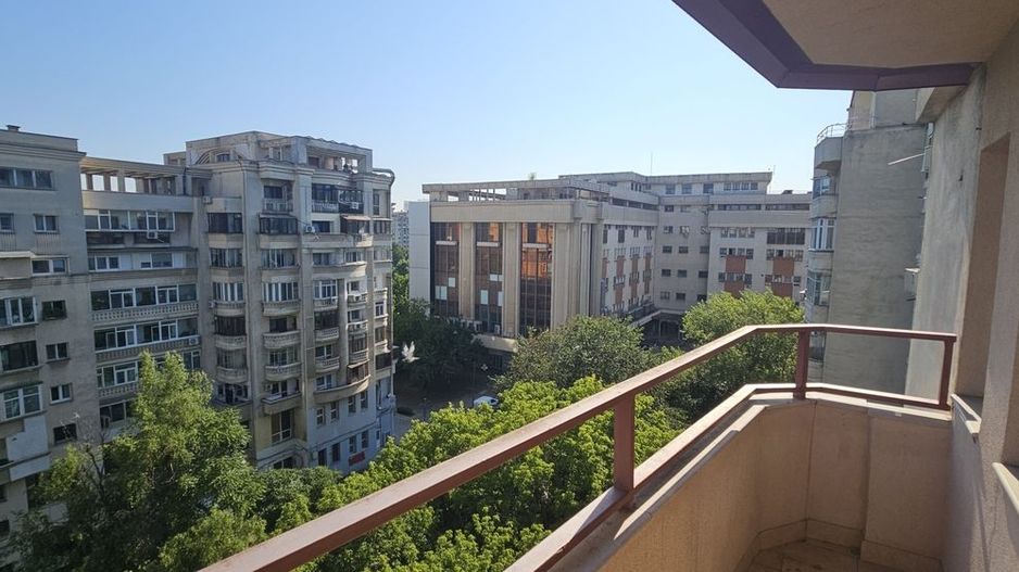 Garsonieră luminoasă, complet utilată, la 3 minute de metrou Unirii - Poză 7