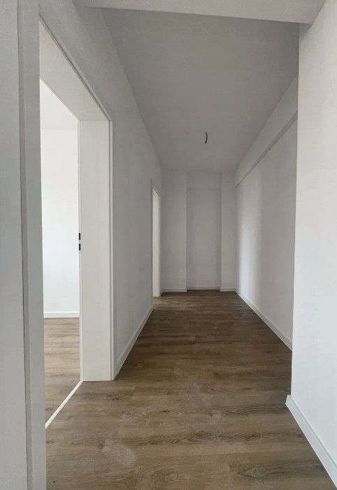 Apartament 2 camere, bloc nou, Cetate, et.1, 58 mp. - Poză 4