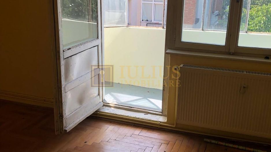 Apartament cu potențial; decomandat– Ideal pentru renovare completă. - Poză 6