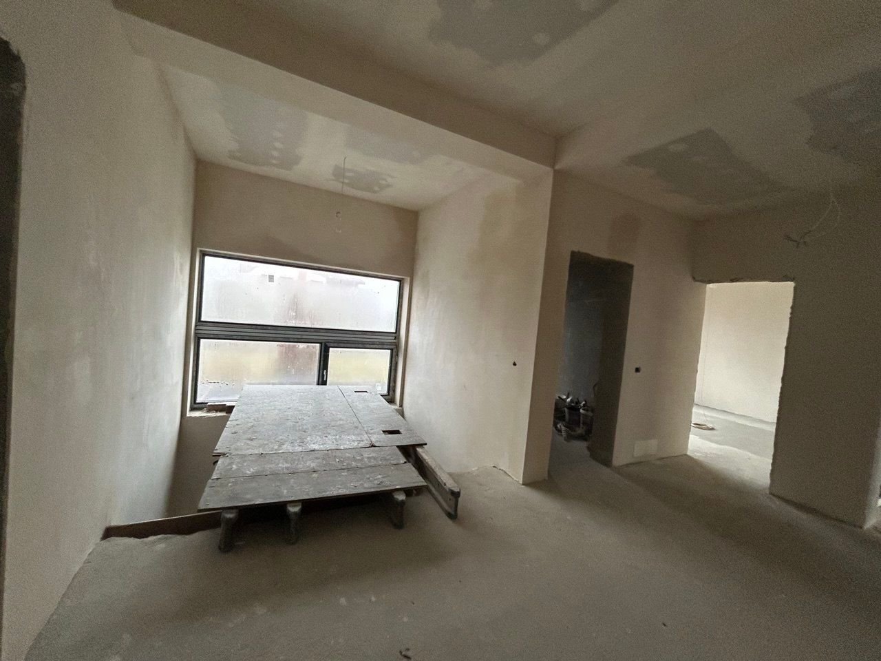 Casă P+1, 315 m² utili | Teren 1.530 m² | Pe malul lacului Ostratu - Poză 15