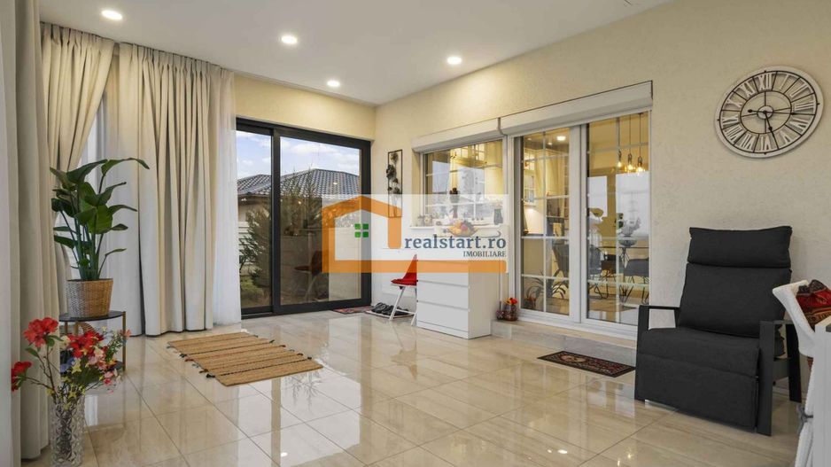 Langa Padure, Vila P+Pod , 1500mp teren,  terasa 40mp,  complex securizat - Poză 10